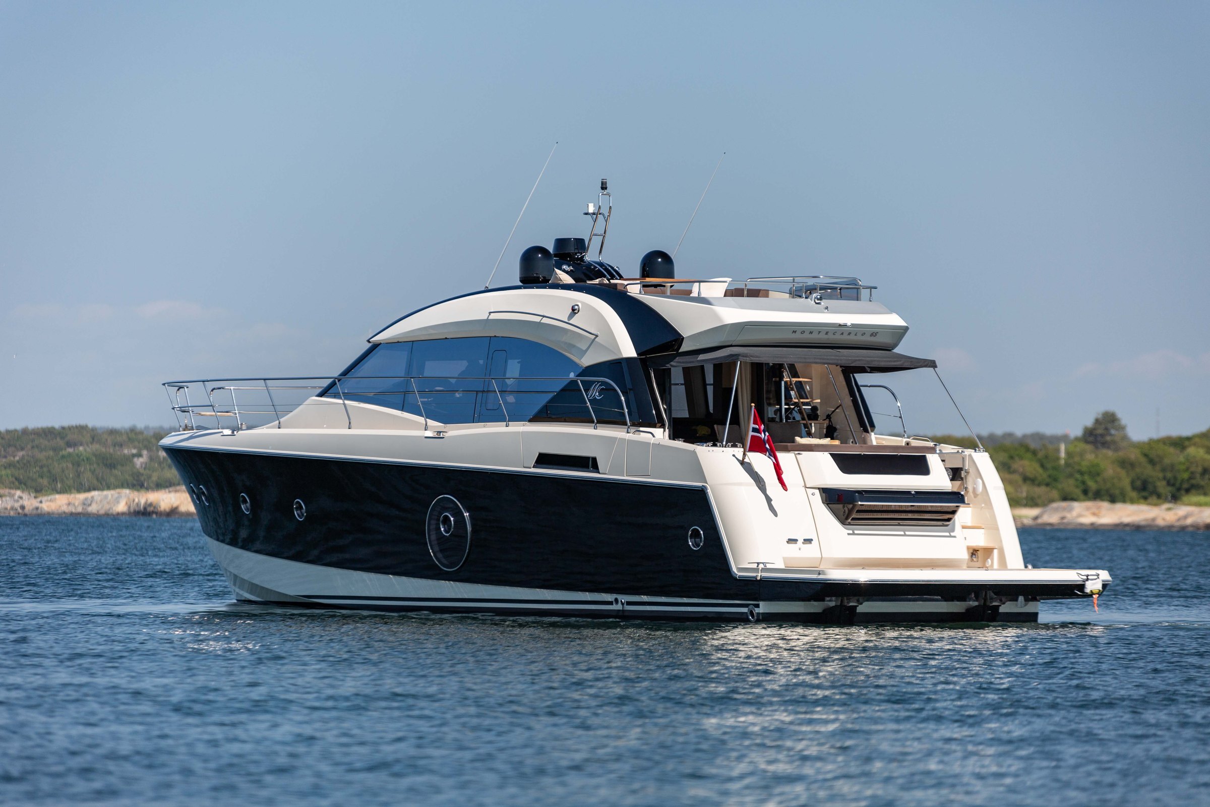 Beneteau MC6S