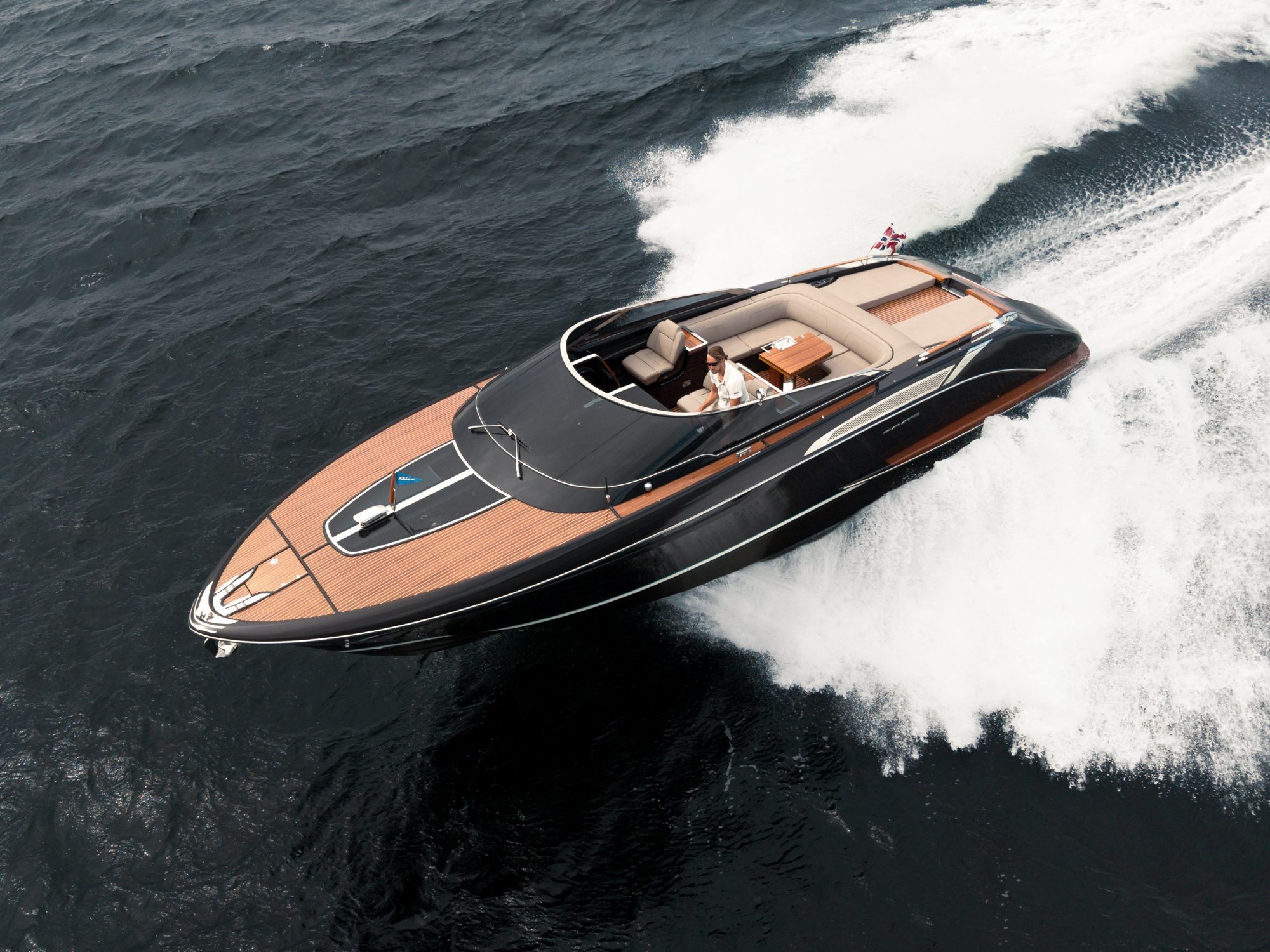 Riva Rivamare 38