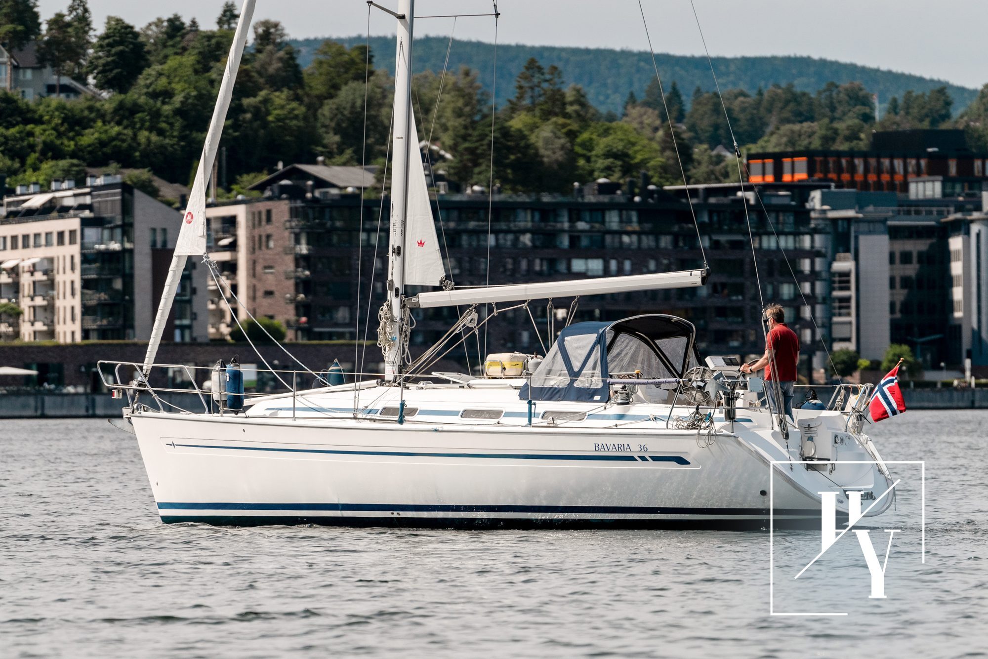Bavaria 36 2004