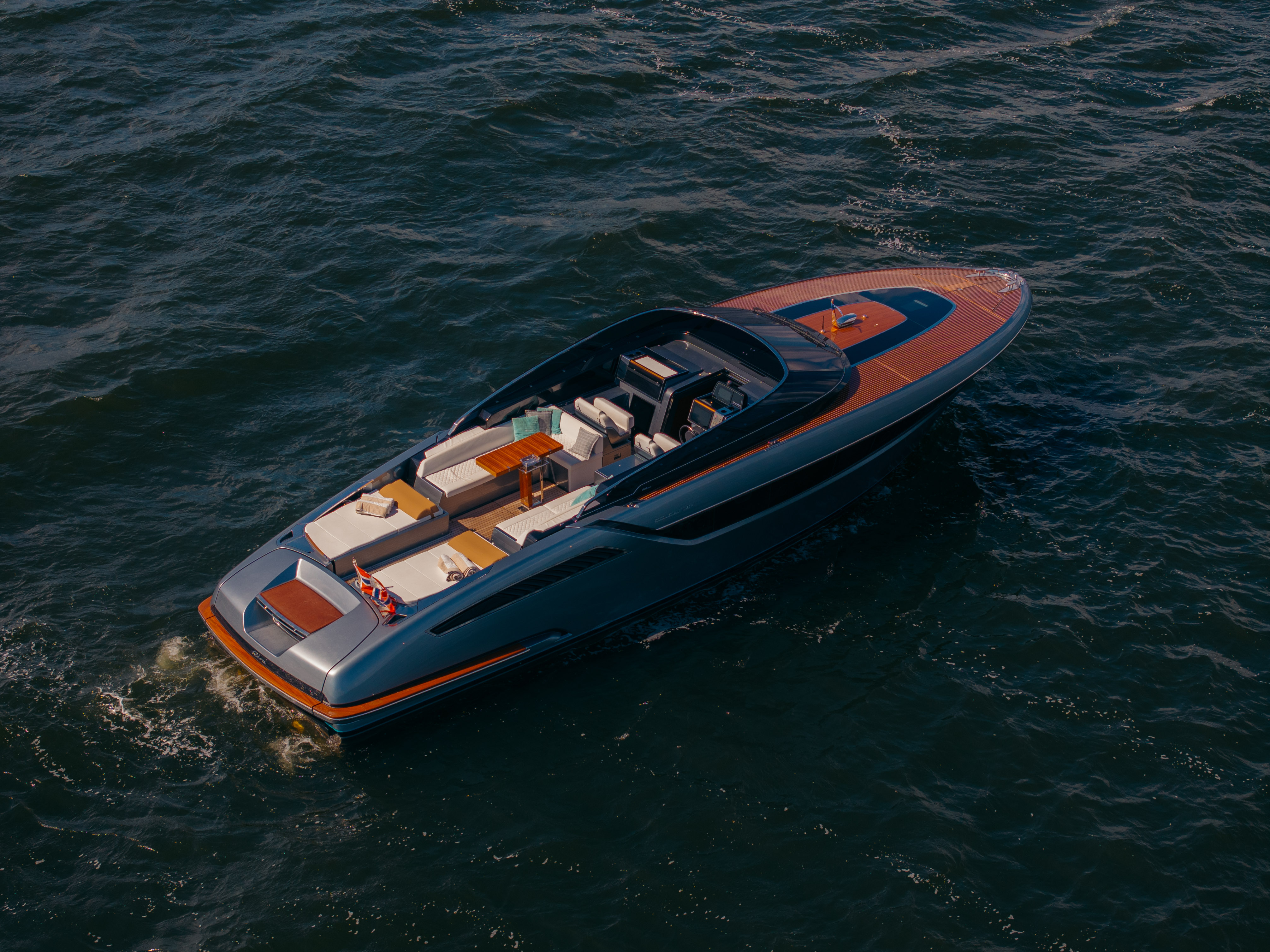 Riva Dolceriva 48
