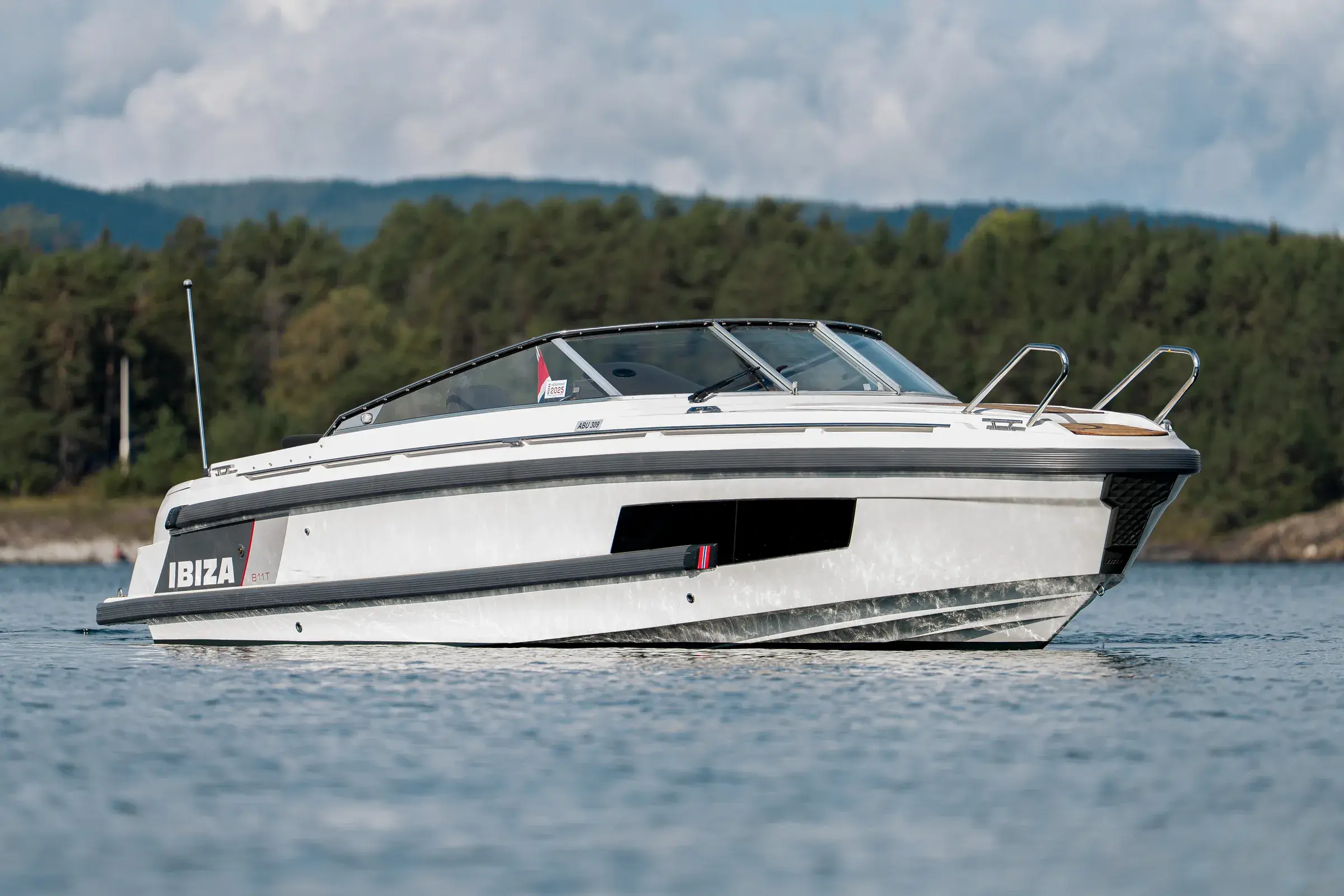 Ibiza 811
